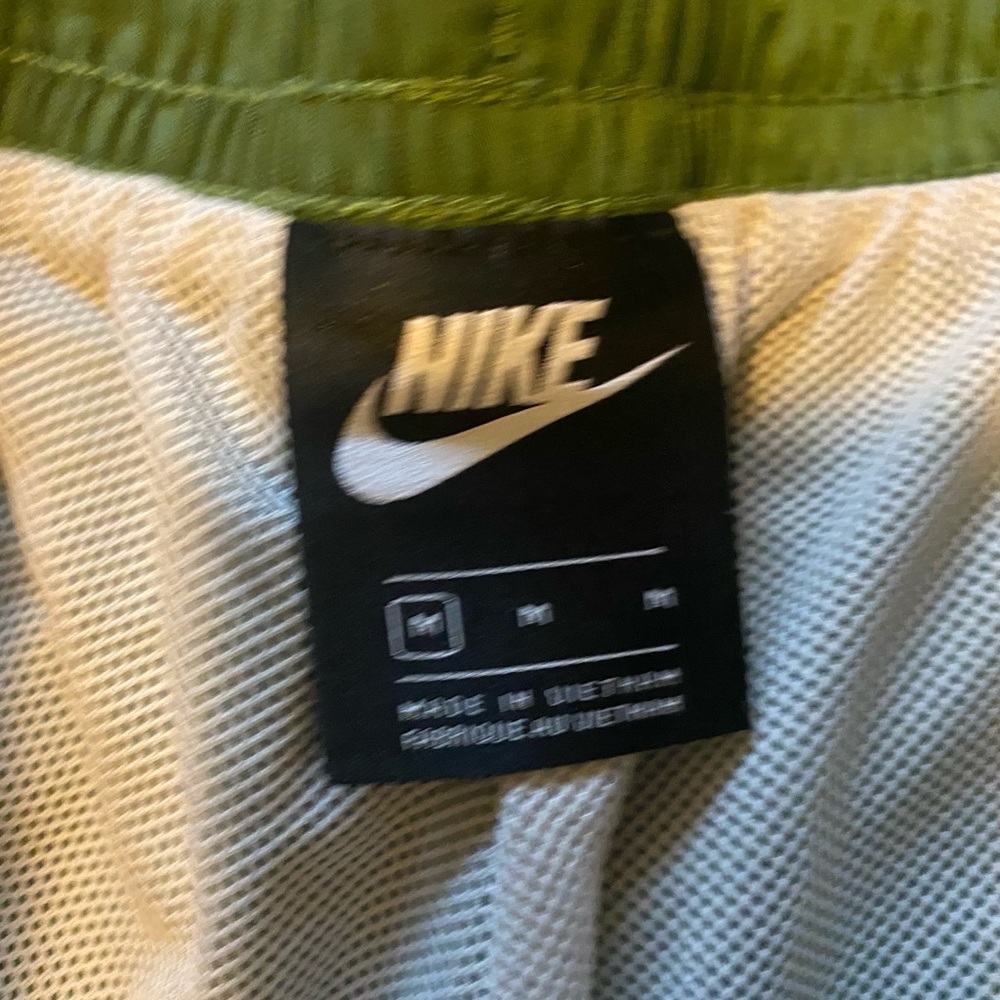 Mens Nike Swim Trunks (M) - Picture 4 of 5